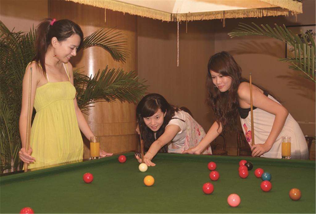 Jiangsu Nanjing New Century Hotel מראה חיצוני תמונה