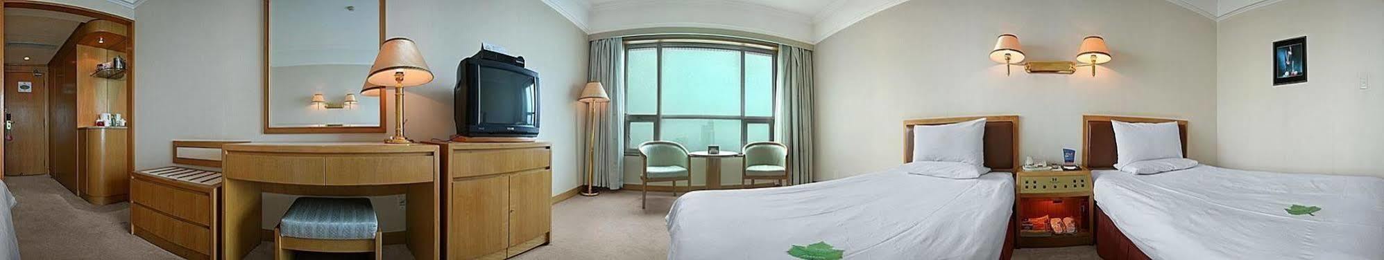 Jiangsu Nanjing New Century Hotel מראה חיצוני תמונה